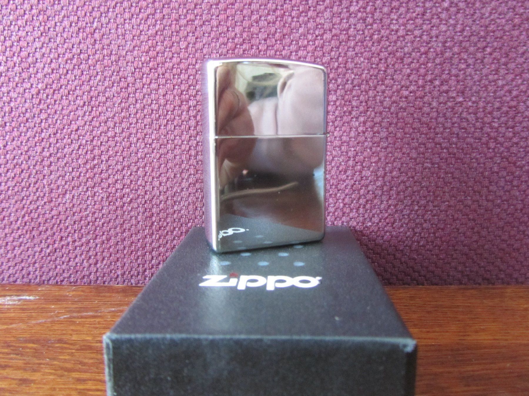 Zippo Accendini: Zippo Berlin NEUF – Nuovo e nell'imballaggio originale da Pampigny venduto da Calypso06 1