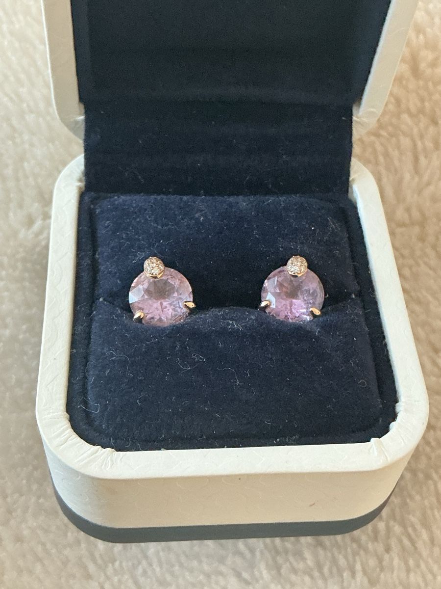 Bucherer Orecchini pendenti & Orecchini a lobo: Ohrstecker Peekabo, 18 Diamanten mit Amethyst – Nuovo (secondo la descrizione) da Frenkendorf venduto da pasqui123