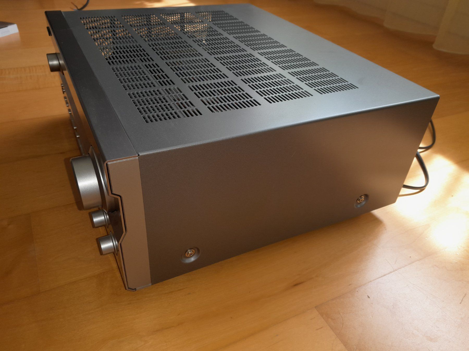 Yamaha Ricevitori: Yamaha Receiver RX-V640RDS – Difettoso da Waltenschwil venduto da Waters 2