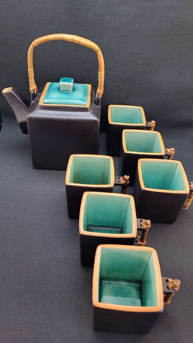 Services de table: 7-teiliges Tee-Set aus Keramik – D'occasion à Basel par spinne02