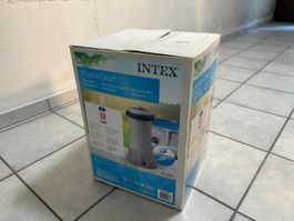 Intex Krystal Clear Filterpumpe gebraucht im Karton