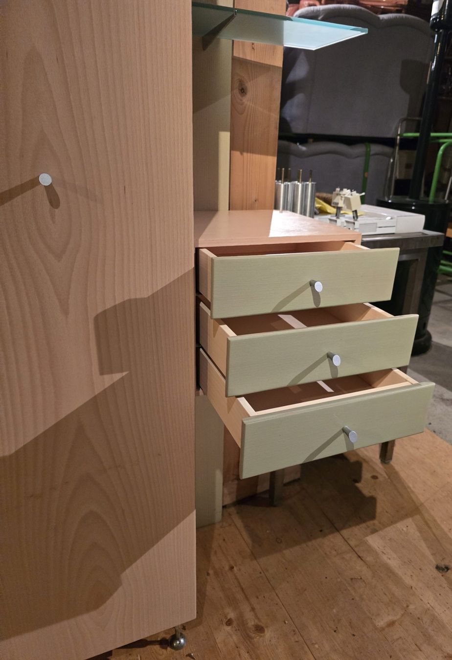 Guardaroba: Wandgarderobe  mit Schrank – Usato da Rorschacherberg venduto da snOOpydOg11 6