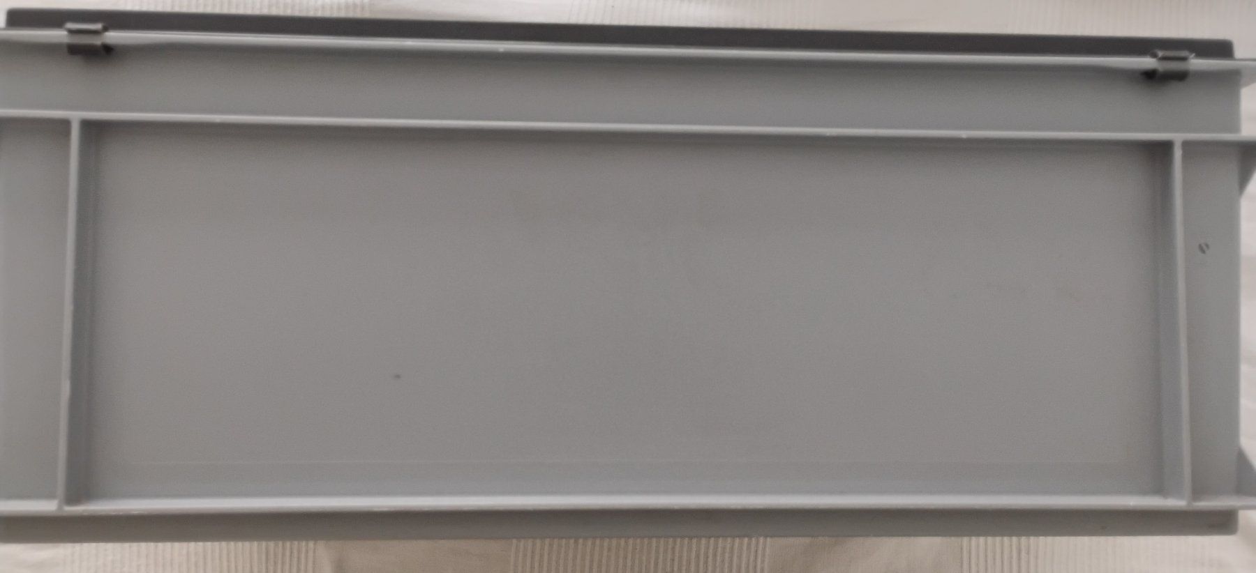 Utz Contenitori & Simili: UTZ Kunststoff Box mit Deckel – Usato da Bremgarten b. Bern venduto da gutzi63 1