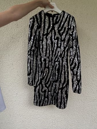 Paillettenkleid