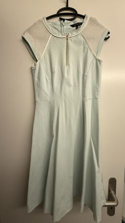 Kleid Tara Jarmon mintgrün mit Reissverschluss Grösse 36