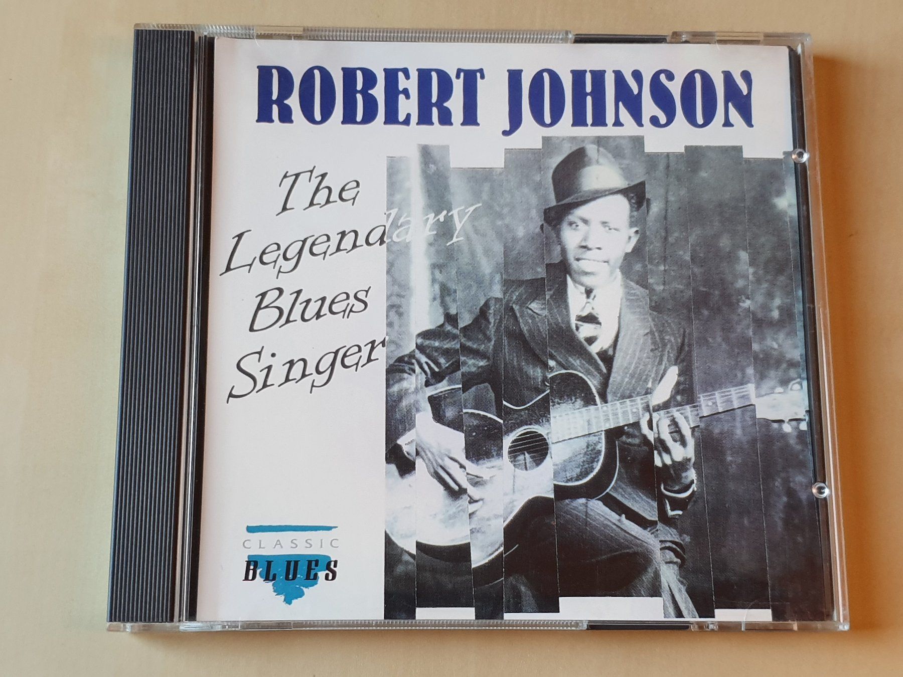 CD: Robert Johnson The Legendary Blues Singer – Usato da Stansstad venduto da collectorsshop