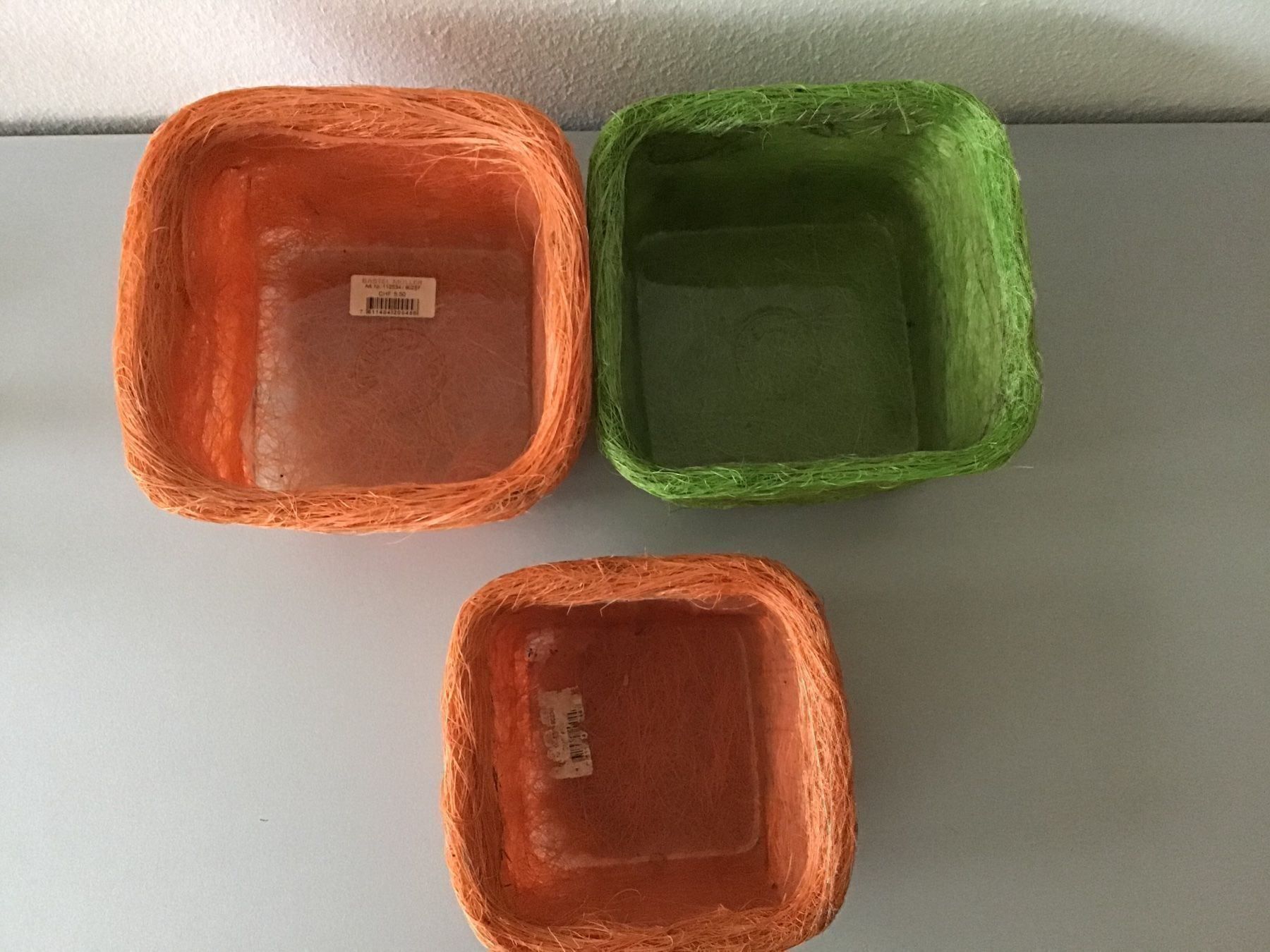 Sonstiges für Haushalt & Wohnen: Körbchen aus Sisal, innen mit Plastik – Gebraucht aus Frenkendorf von silasho 2