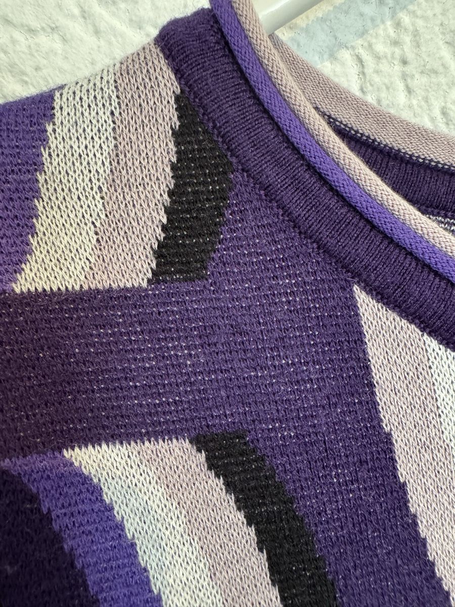 Bonita Maglioni & Felpe: BONITA Pullover violett rosa gemustert Gr. S – Usato da Fislisbach venduto da KolibriSecondhand 5