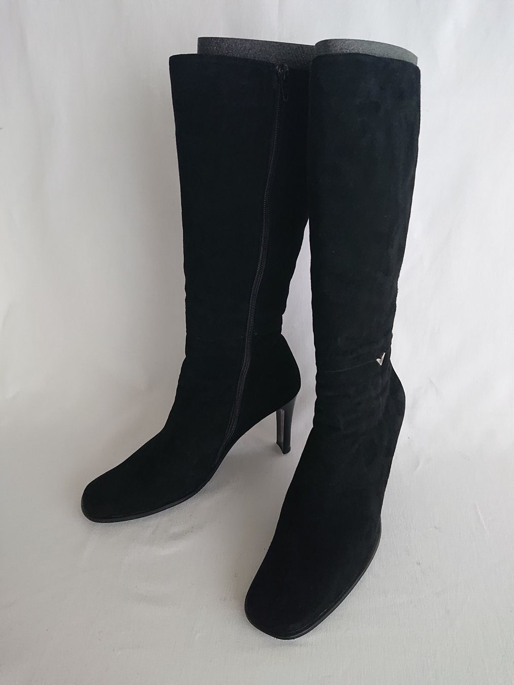 Scarpe da donna: Wildleder-Stiefel  - 39 - warm gefuttert - schwarz – Usato da Thusis venduto da drd_zy9w