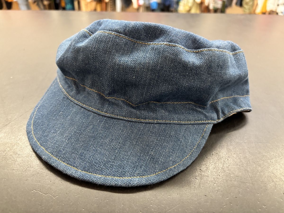 Altro abbigliamento per bambino: WIL Jeans-Mütze mit Karomuster, Grösse L – Usato da Büren an der Aare venduto da Nikito2001