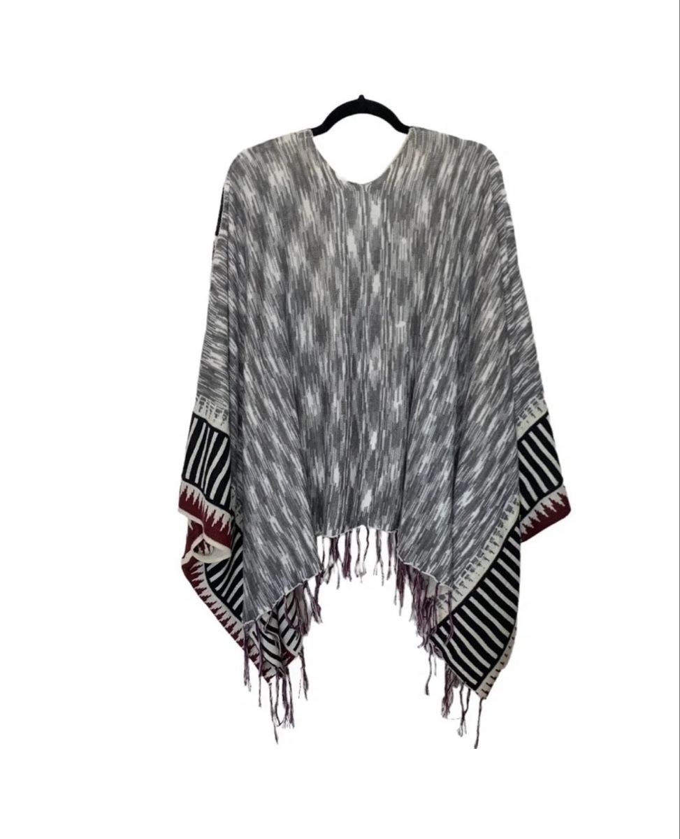 Sonstige Damenmode: Minkpink Poncho Neu – Neu und originalverpackt aus Baden von Tiffany6878 3