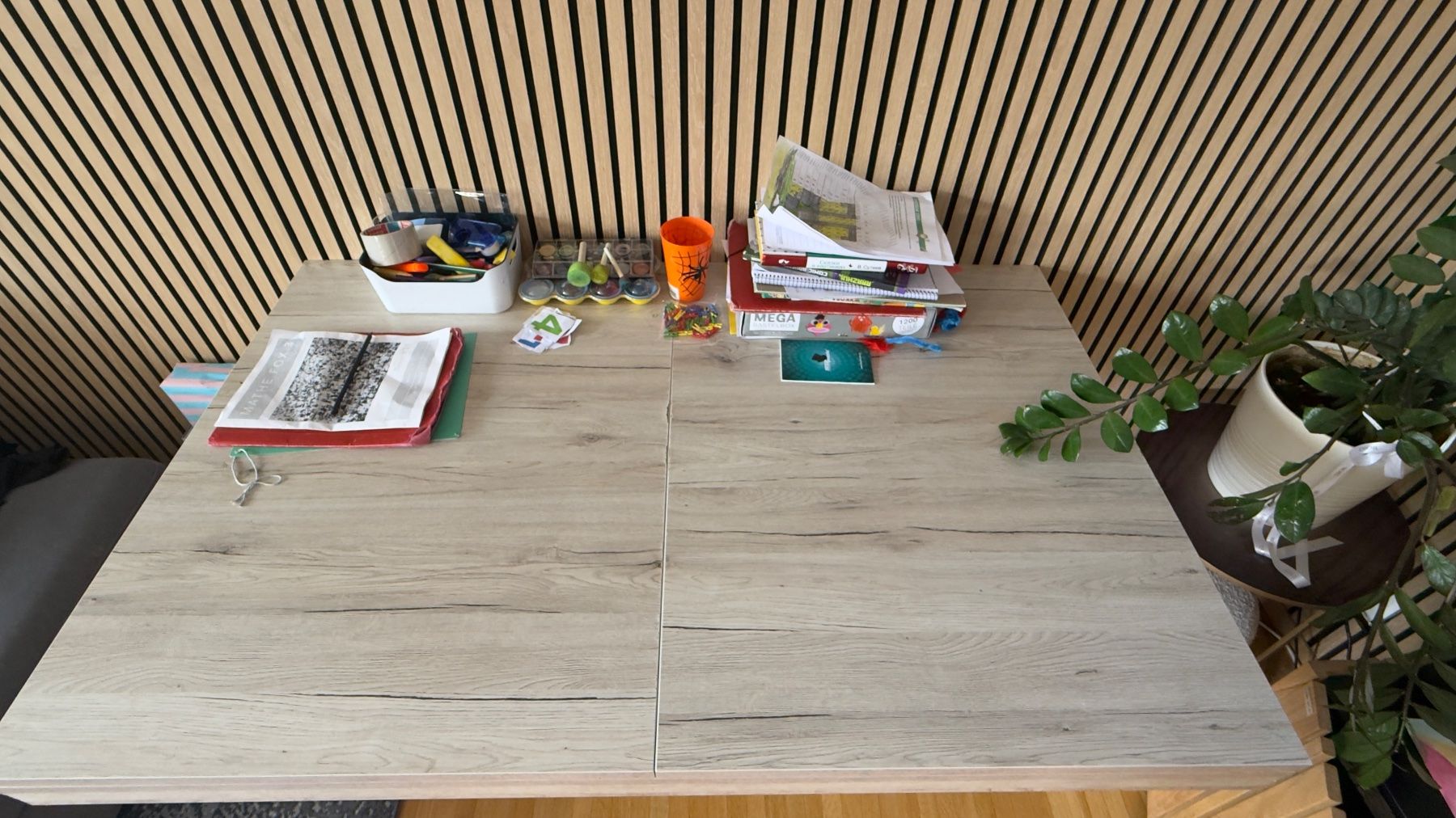 Conforama Tische: Esstisch. – Gebraucht aus Zürich von Alisa_R 2
