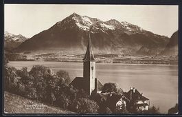 AK Hilterfingen, Die Kirche mit Niesen