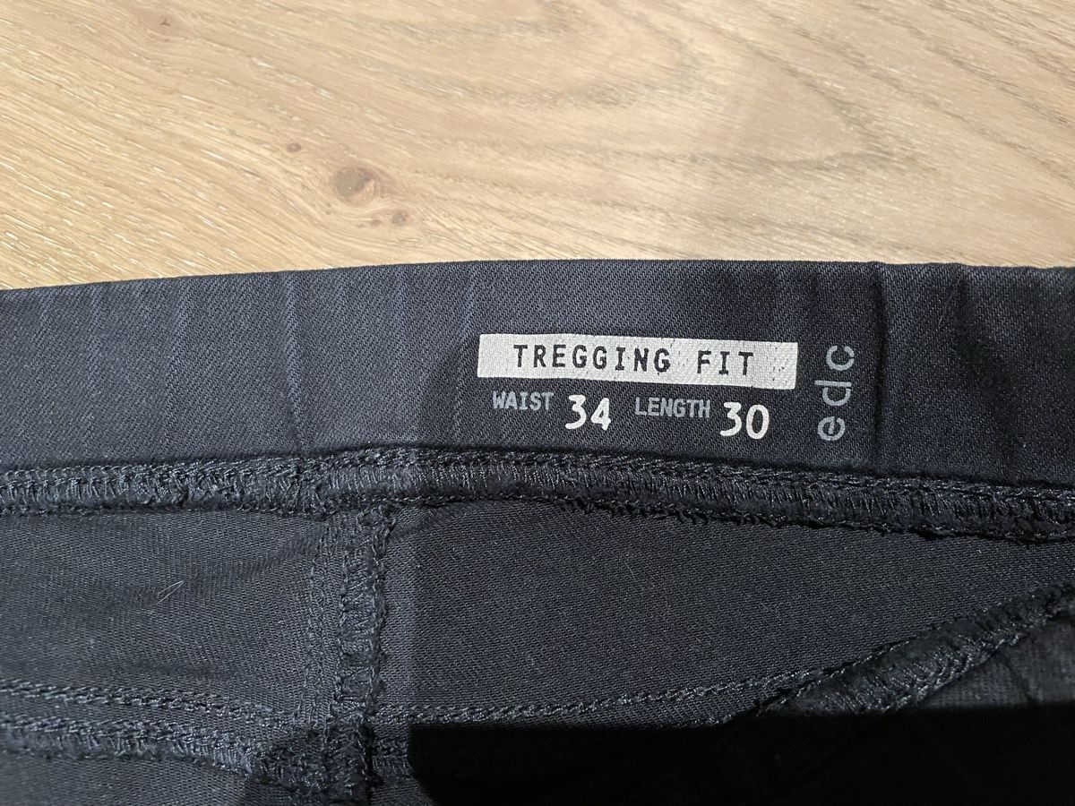 Esprit Jeans: Esprit Jeggins Grösse 34/30 schwarz – Gebraucht aus Wettswil von Catli610 3