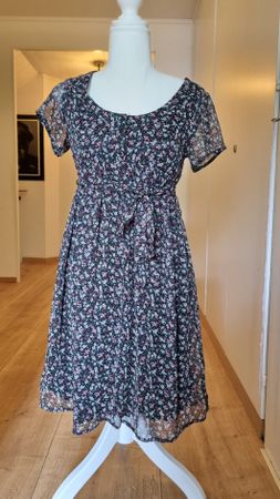 Sommerkleid von Review XS/S