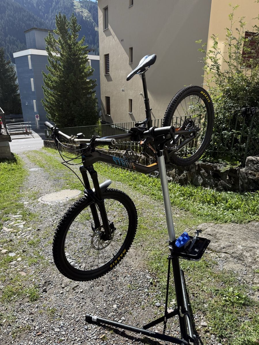 Vélos: Canyon Strive CF 7.0 Grösse L – D'occasion à Davos Platz par Forumraida 1