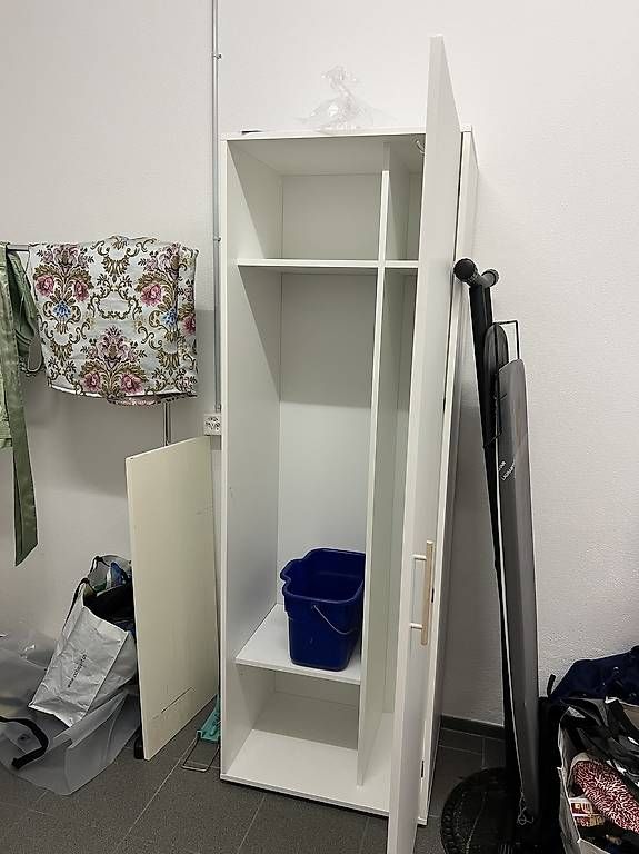Armadi: Tchibo Universalschrank neu, aufgebaut – Nuovo (secondo la descrizione) da Zürich venduto da Modaressi 2