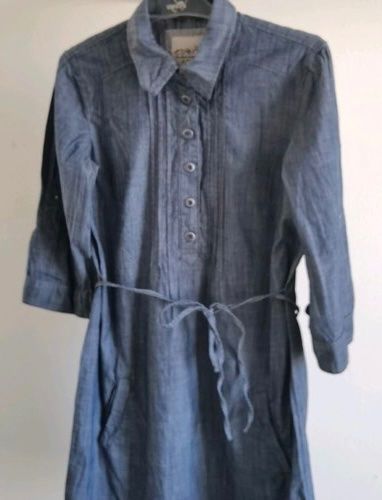 Esprit Robes: Esprit – Neuf (Voir description) à Ebnat-Kappel par Molton