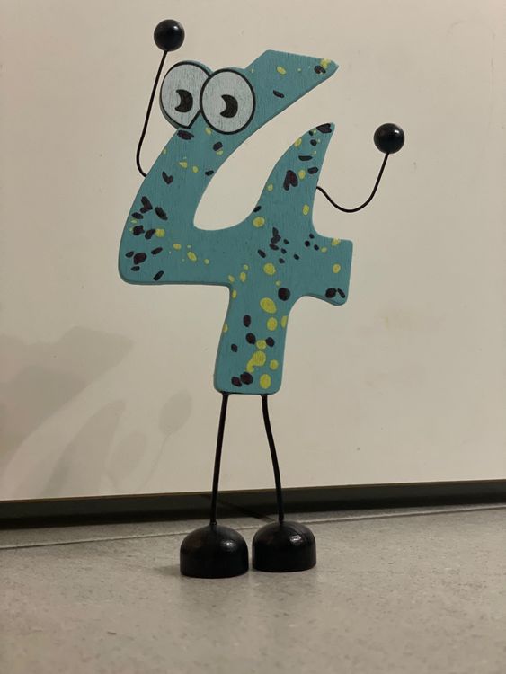 MKLG Oktoberfest Deko Set - 9 Bienenwaben Tischaufsteller, 3D Bayrische Motive