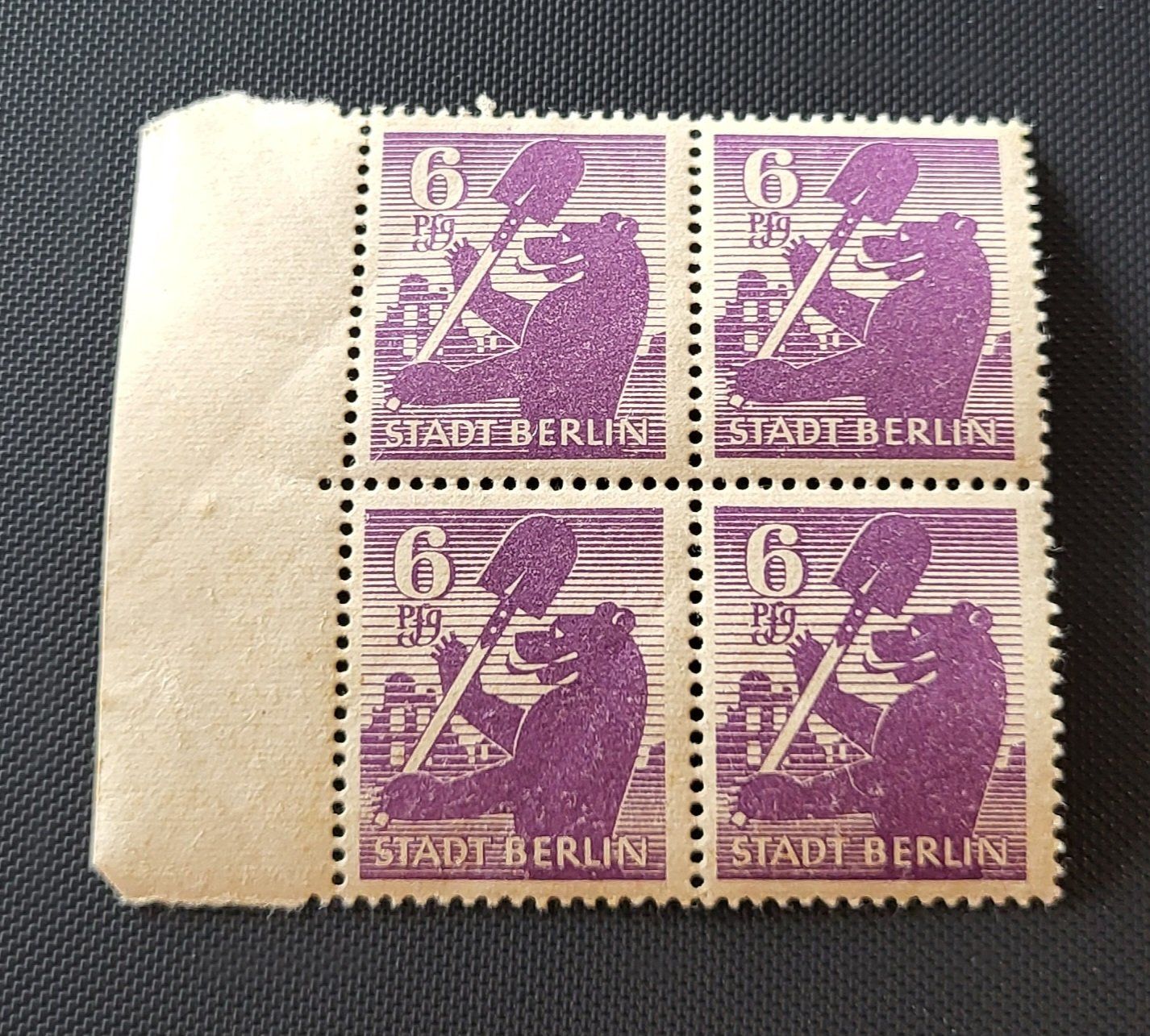 Tutti i francobolli: Berlin Viererblock briefmarke – Usato da St Gallen venduto da Stampsalshobby