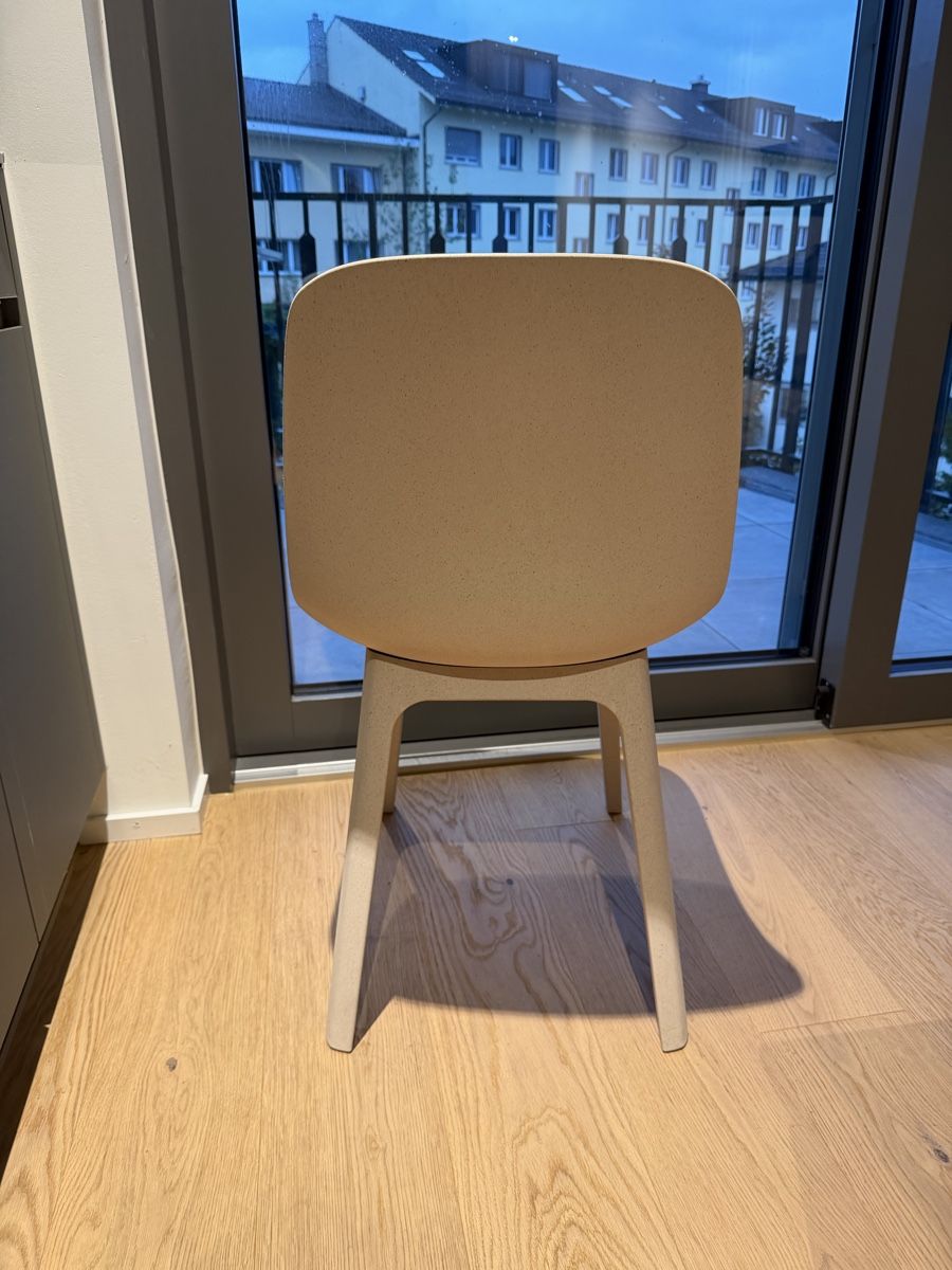 Ikea Sedie: ODGER Chair, white/beige – Usato da Zürich venduto da pearsaregood 2