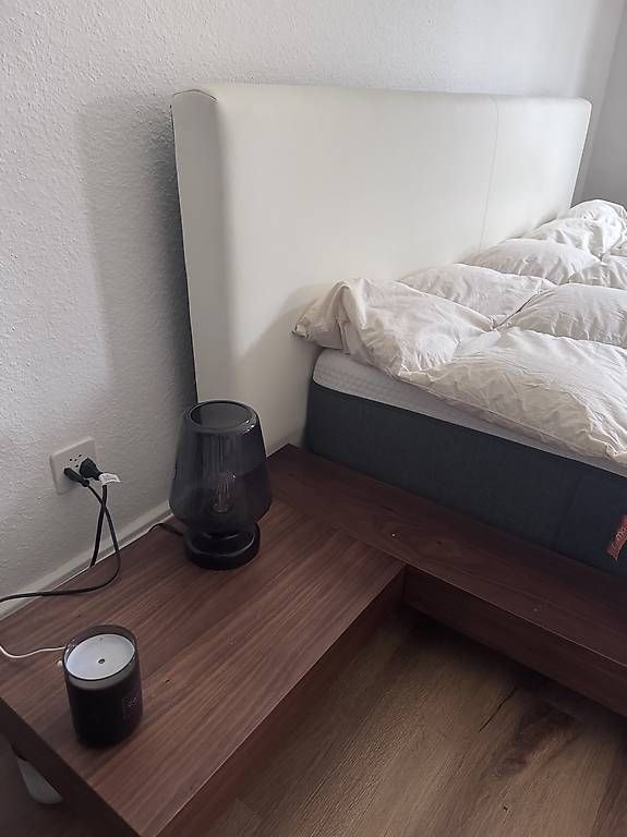 Betten: Bett mit Lattenrost – Gebraucht aus Basel von R_Goncalves1 4