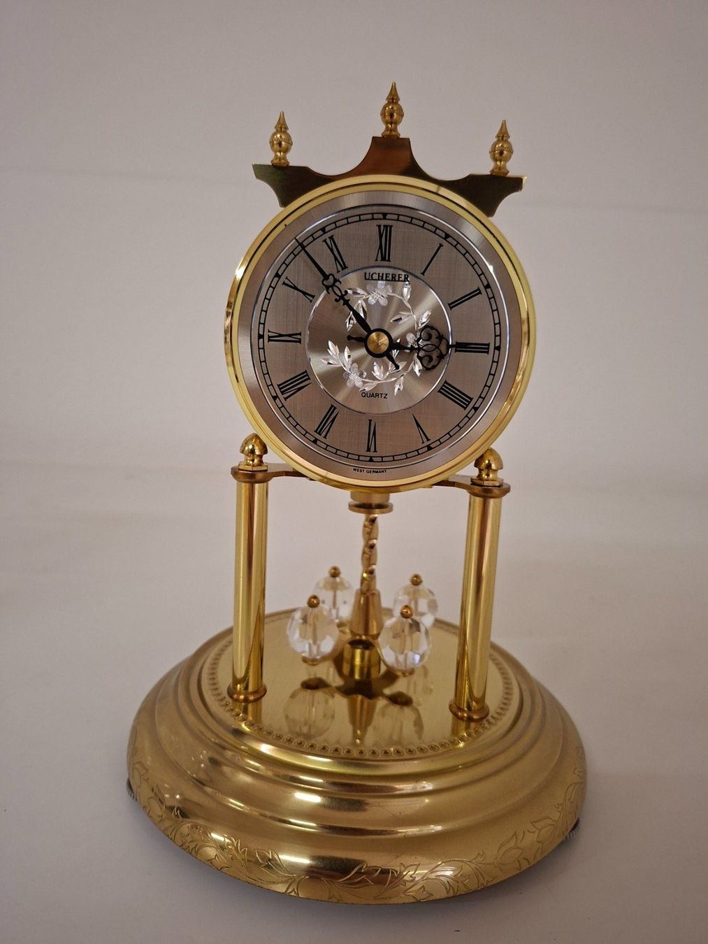 Orologi da terra & Orologi da parete: Ucherer Quarz 400 Tage Uhr – Usato da Wettingen venduto da Wendemarket
