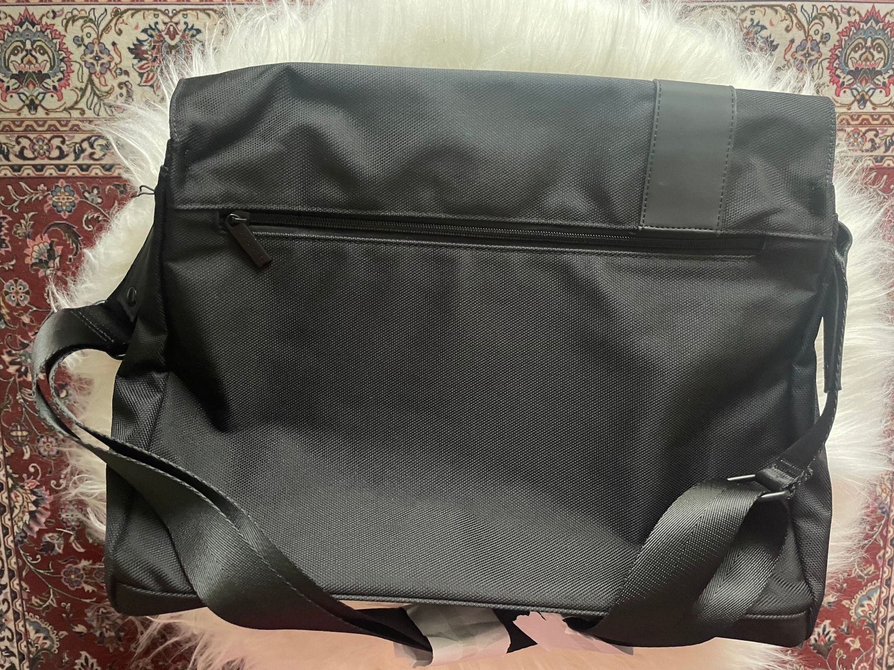 Bugatti Borse: Bugatti Laptop Tasche 14' Neu – Nuovo (secondo la descrizione) da Zürich venduto da NewYork15 3