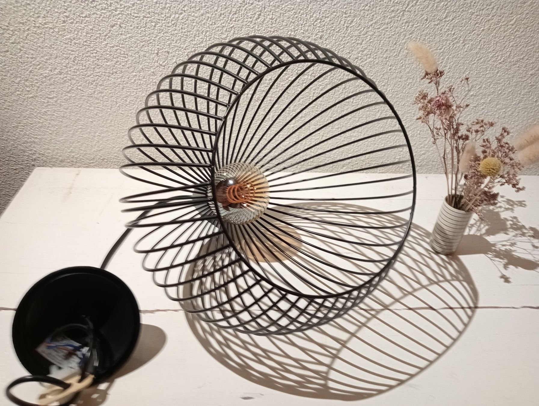 Lampes: Design Hängelampe, skandinavisch modern – D'occasion à St.Niklausen LU par Wirdbereitsverwendet 4