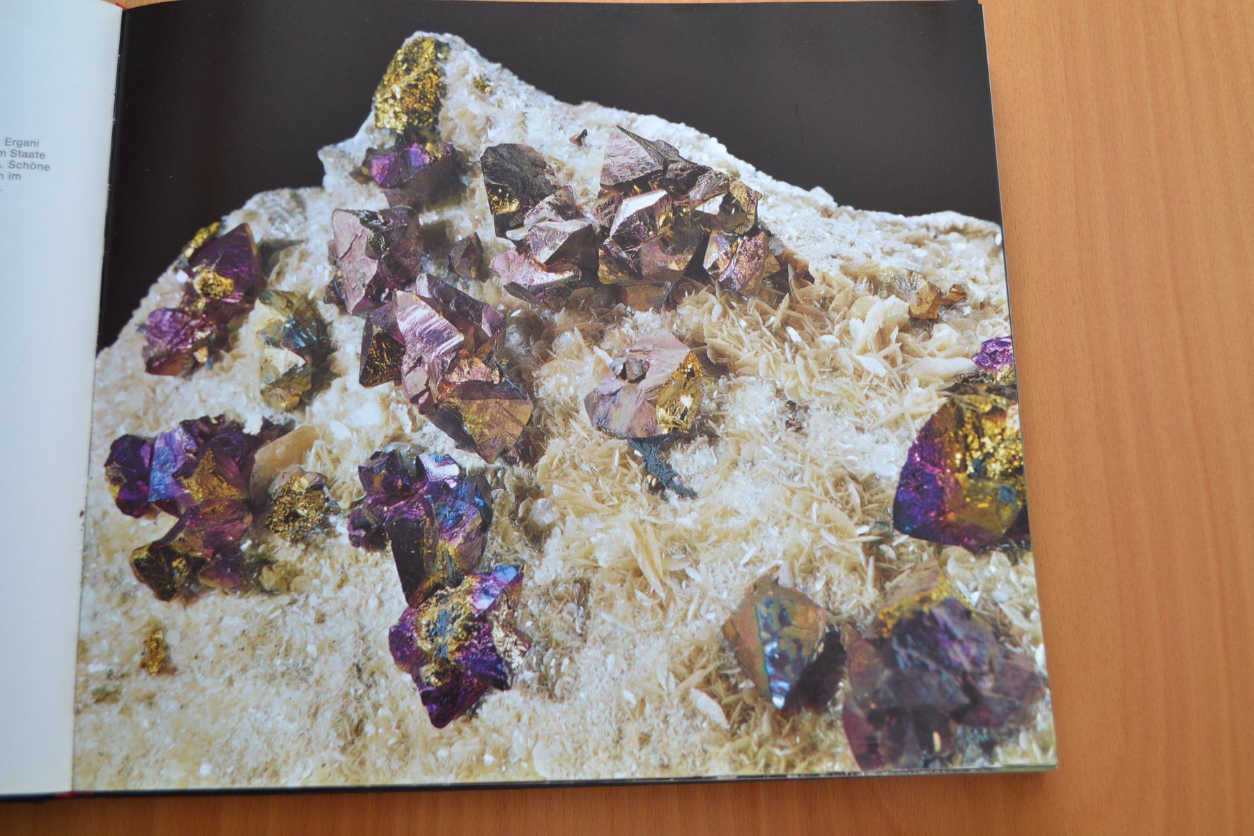Bücher: Buch Mineralien mit 203 Seiten – Gebraucht aus Beinwil am See von kajak55 3