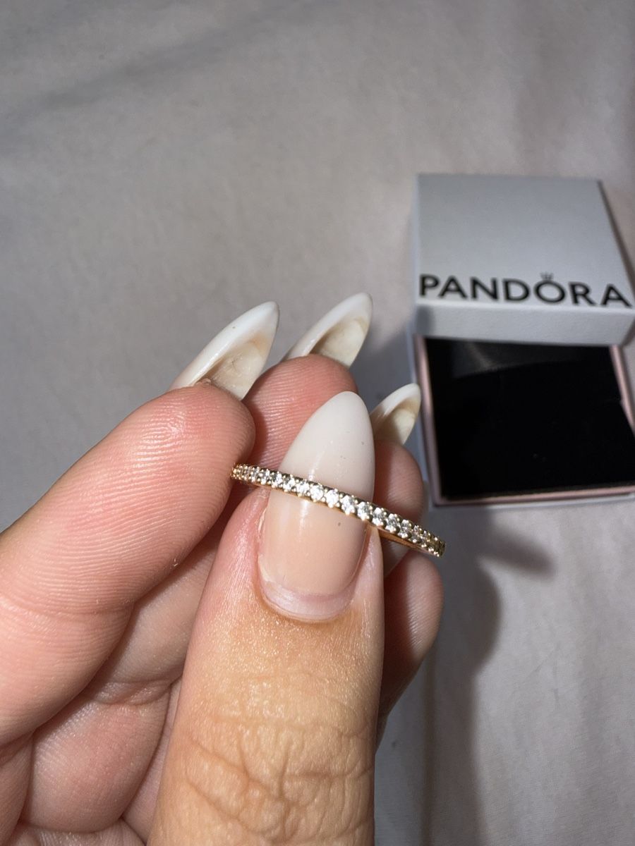 Pandora Anelli: Pandora Ring mit glitzer Steinen vergoldet NEU – Nuovo e nell'imballaggio originale da Winterthur venduto da spaccafunnu86 2