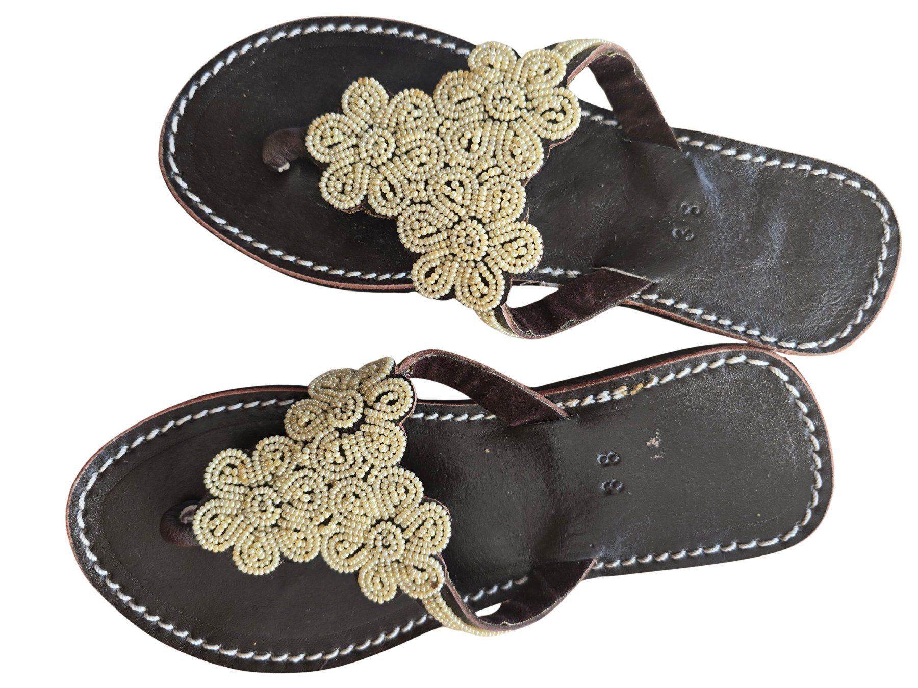Scarpe da donna: Handgemachte Leder-Sandalen - Creme 38 – Nuovo e nell'imballaggio originale da Brione s. Minusio venduto da Littleninja