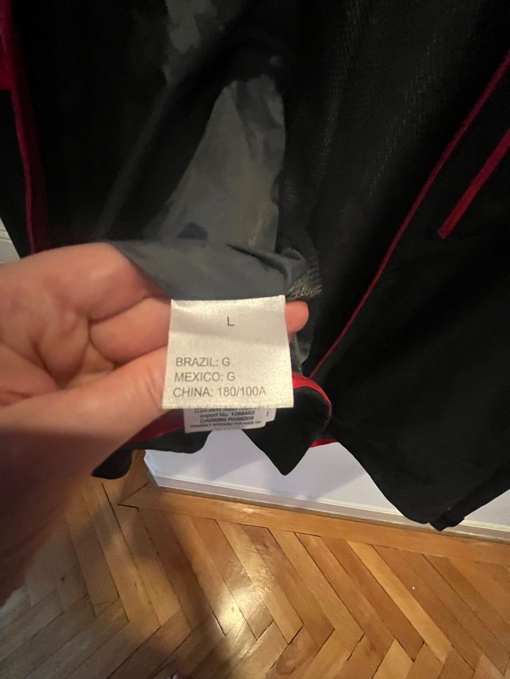 Salomon Giacche: Salomon red/black men's rain jacket - L – Usato da Genève venduto da dmt_y25y 8