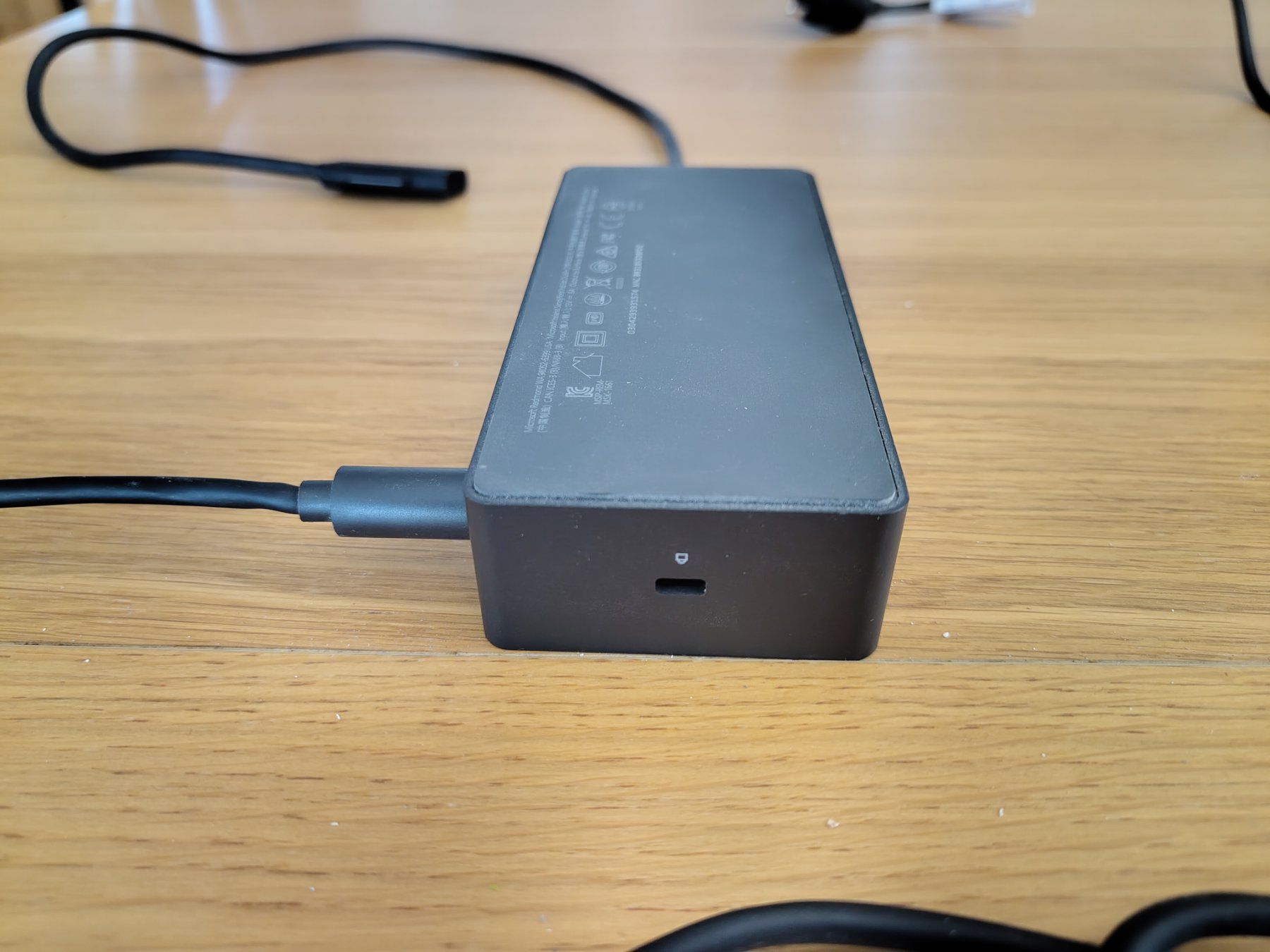 Microsoft Docking station: Microsoft Surface Dock inkl. Netzteil – D'occasion à Wiesendangen par JohnDoe 4