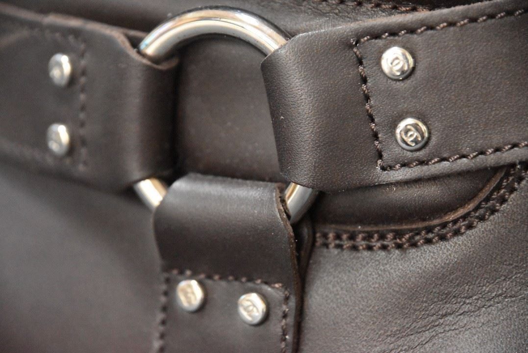 Chanel Scarpe da donna: Boots / Bottes Chanel 38 – Usato da Collonges venduto da Auganien 4
