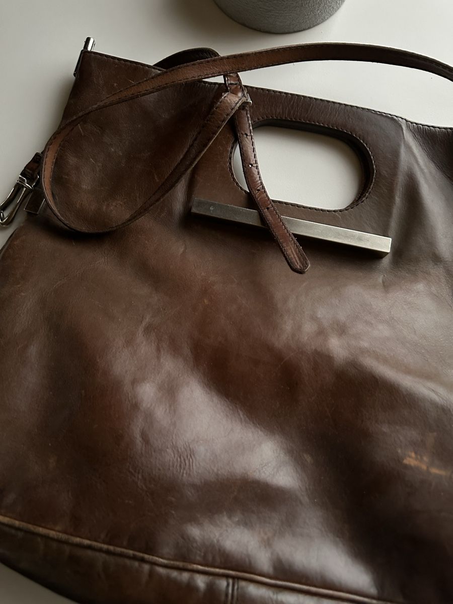 Borse da donna: Numero 10 Ledertasche mit speziellem Griff – Usato da Himmelried venduto da cookie50000 1