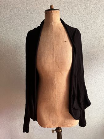 Cardigan femme noir taille unique état neuf