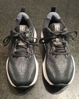 Asics Herren Laufschuh Gel Cumulus schwarz Grösse 44.5