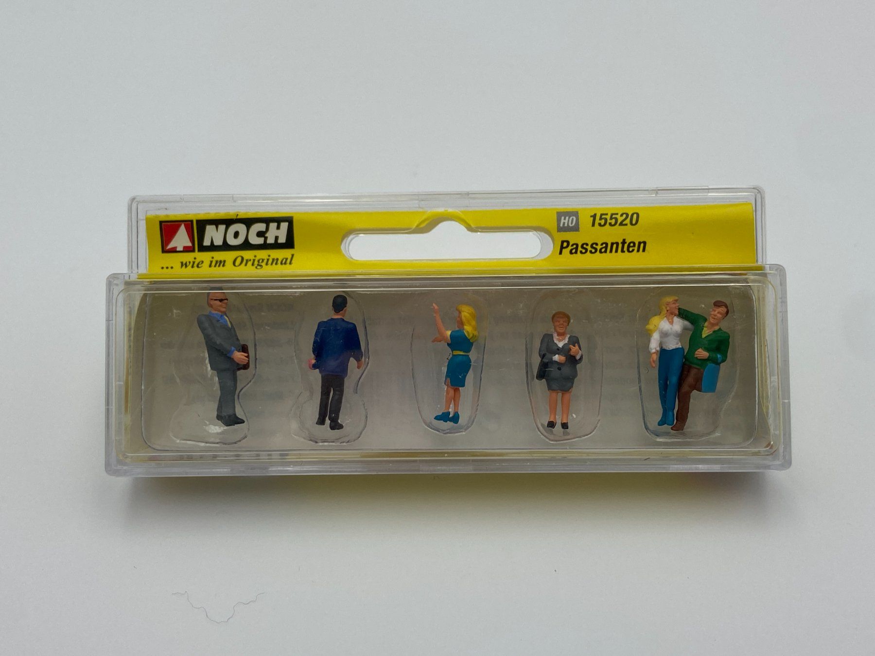 Noch Modelleisenbahnen: NOCH 15520 H0 Passanten – Neu und originalverpackt aus Neukirch a.d. Thur von MoBa-Artikel.ch 1