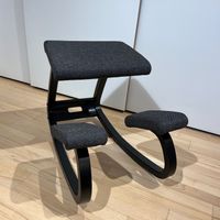 Varier: Kniestuhl Variable