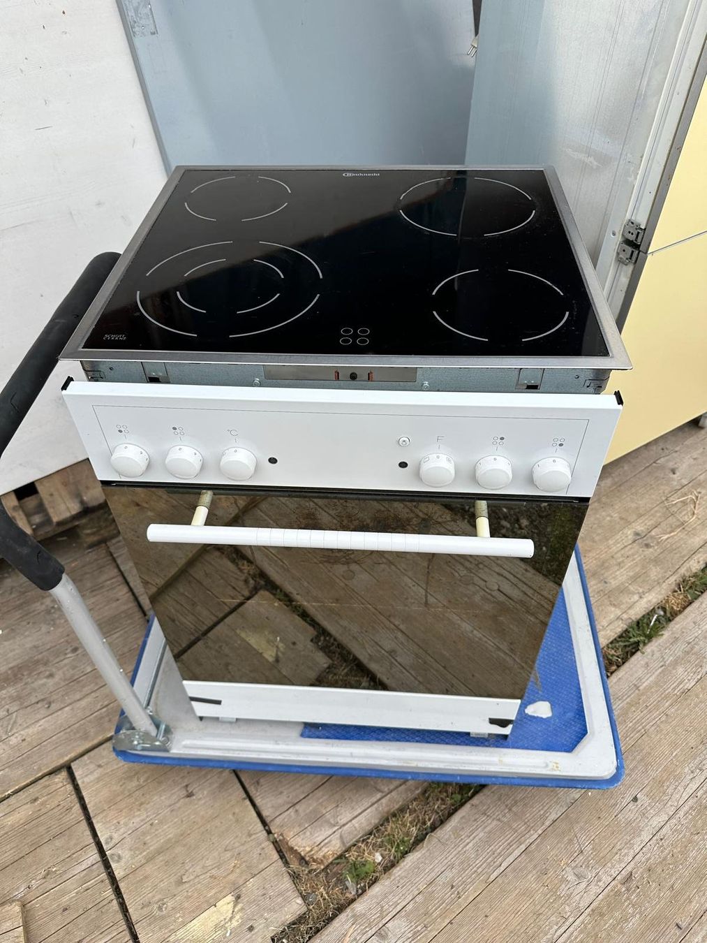 Bauknecht Fours: Backofen mit Glaskeramik Bauknecht – D'occasion à Spreitenbach par Space_X 5