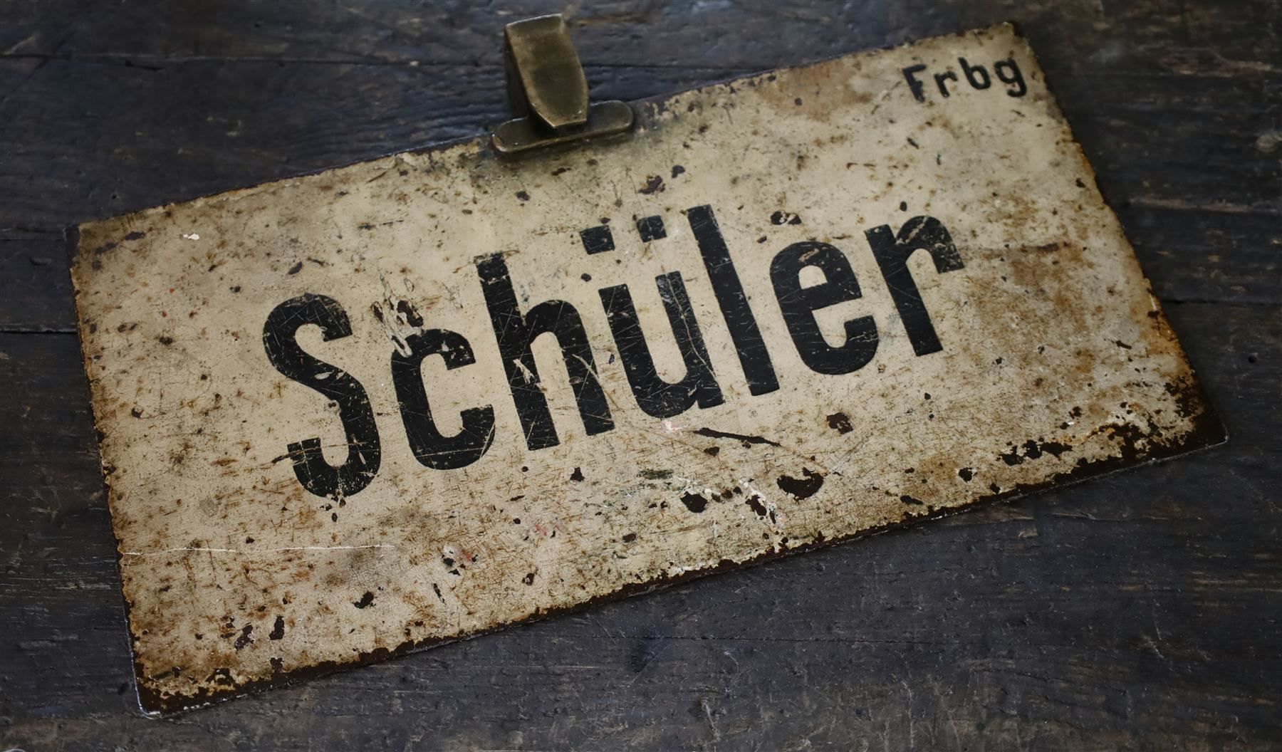 Insegne: Eisenschild "Schülerinnen, Schüler" – Usato da Birrwil venduto da brandschatz_birrwil 1