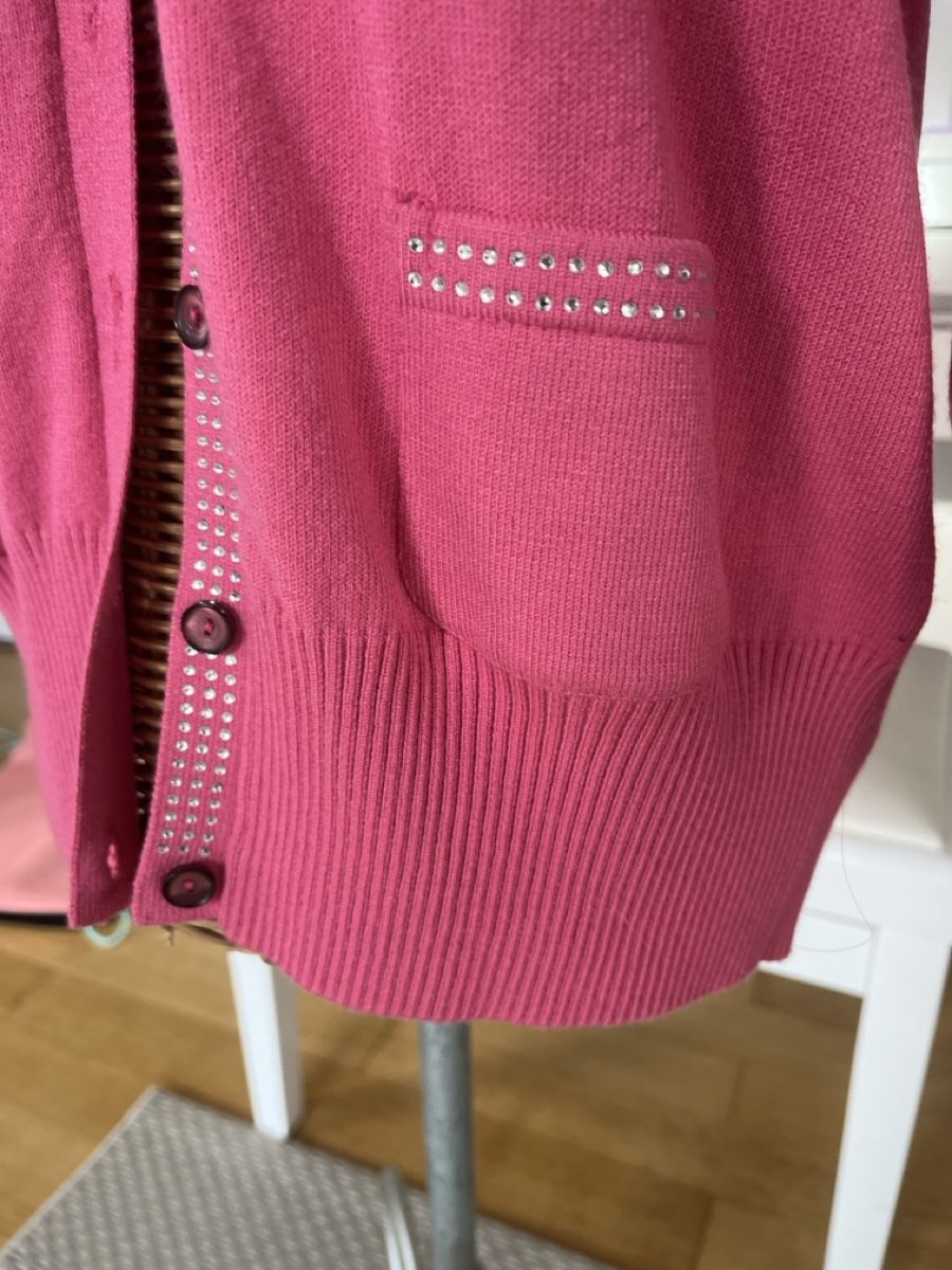 Jacken: Pink Cardigan mit Strass, Modal, 38 – Gebraucht aus Solothurn von Bobesch08 2