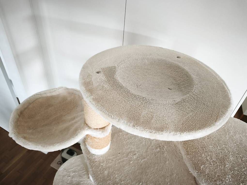 Tiragraffi: Hochwertiger Pethomes Kratzbaum/Katzenbaum  192 cm – Usato da Niederrohrdorf venduto da RainerW79 2