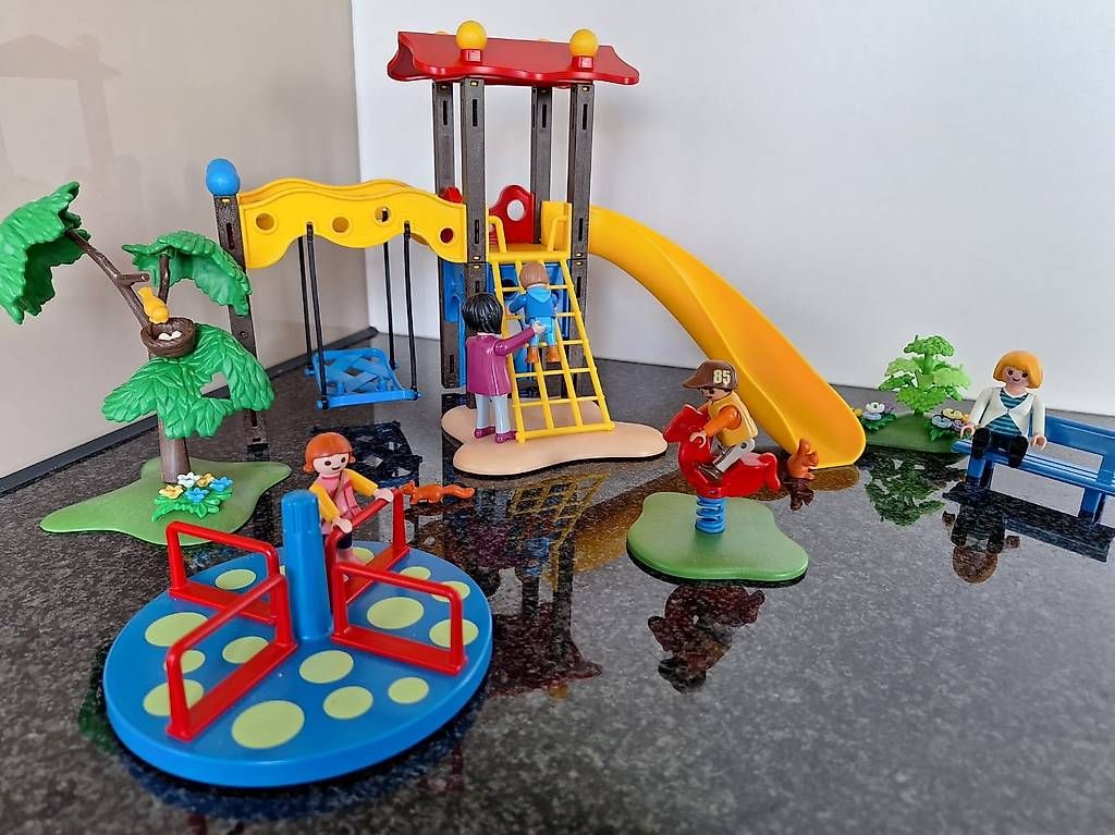 Giocattoli: Playmobil Spielplatz 5568 – Usato da Nottwil venduto da DanielB01020304