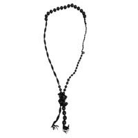 Schwarze lange Kette mit Knoten – Pariser Prototyp