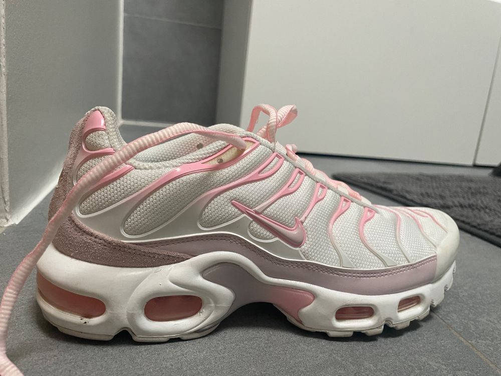 Nike tn 2025 blanche et rose