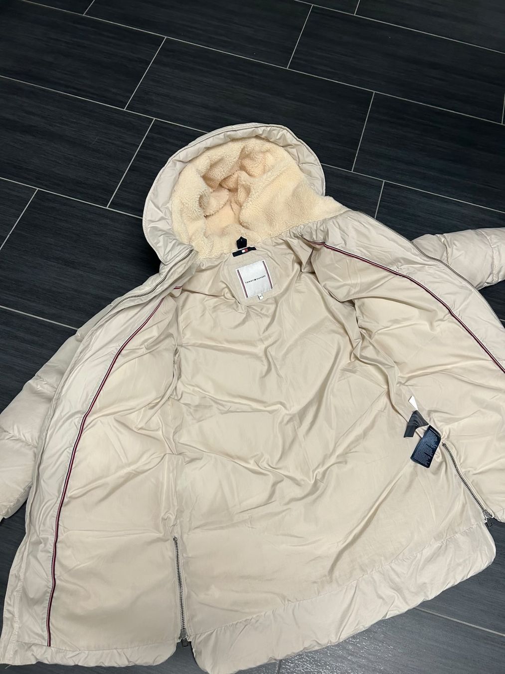 Tommy Hilfiger Giacche & Cappotti: Tommy Hilfiger Winterjacke – Usato da St. Margrethen SG venduto da Buco1981 1