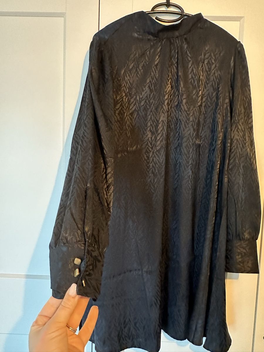 Pieces Kleider: Pieces Kleid Grösse 36 – Gebraucht aus Zürich von millaiana 1