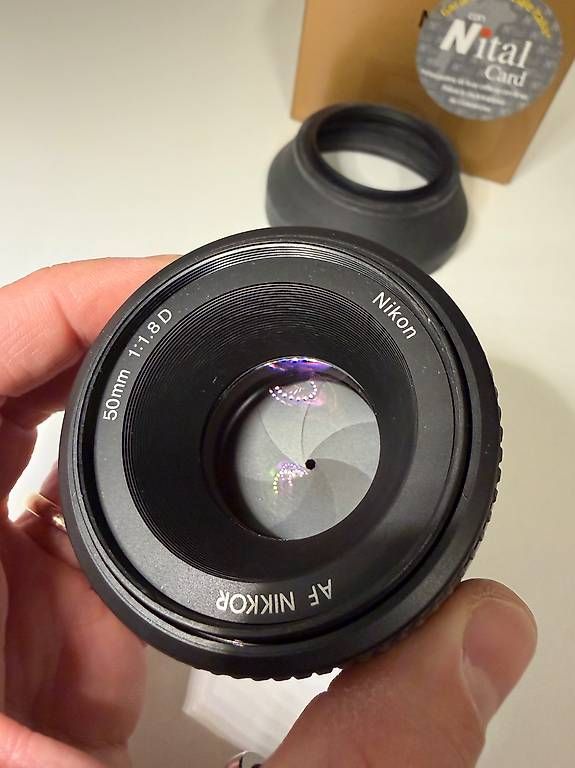Nikon Obiettivi: Nikon AF NIKKOR 50mm 1:1.8 D – Usato da Mendrisio venduto da MarA_82 4